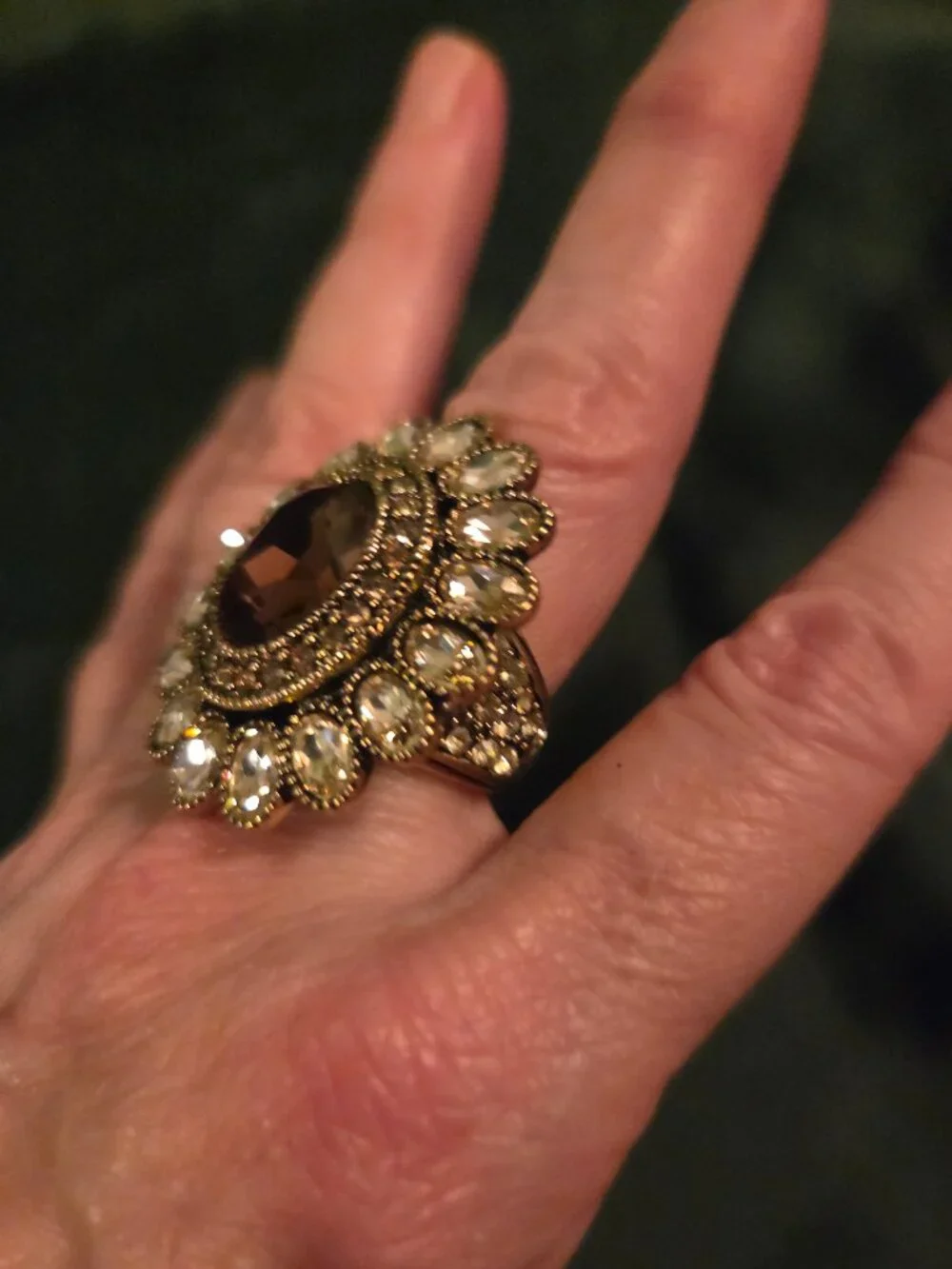 Stunning Heidi Daus cocktail ring, size 7 - Picture 7 of 12